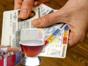 Alcool, tutun și energizante, doar cu buletinul. Minorii se ceartă cu vânzătorii: „Vin și fac scandal”