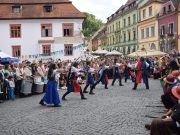 Festivalul Sighişoara Medievală XXIX a început cu o paradă spectaculoasă