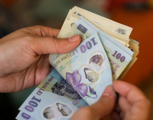 Creșterea salariului minim: cum câștigă statul din majorarea salariilor și ce impact are asupra angajaților