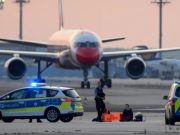 Proteste ale activiștilor de mediu perturbă activitatea aeroporturilor din Europa – Zboruri anulate și întârzieri semnificative