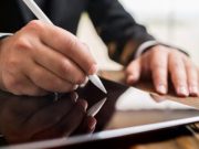 Președintele Klaus Iohannis a promulgat Legea privind utilizarea semnăturii electronice și serviciilor de încredere