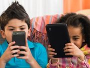 Interzicerea smartphone-urilor pentru copiii sub 11 ani