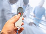 USR vrea revoluție în sănătate: buton de panică și camere video în fiecare salon!