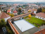 Patinoar de poveste la Cetatea Târgu Mureș: distracție pe gheață pentru toți iubitorii iernii!