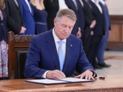 Președintele Klaus Iohannis aprobă avansările în grad pentru peste 100 de oficiali din MApN, MAI, Justiție și STS