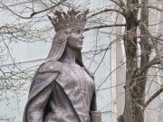 Regina Maria, omagiată la Chișinău printr-o statuie impresionantă și un simpozion internațional