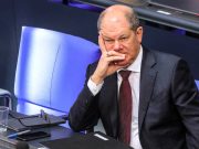 Olaf Scholz, destituit oficial, dar rămâne cancelar interimar până la formarea noului guvern