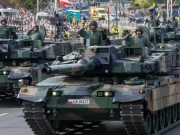 Polonia introduce pregătire militară obligatorie pentru toți bărbații. Anunțul premierului Donald Tusk