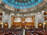 Lovitură pentru „speciali”! Coaliția schimbă legea pensiilor – miza: banii din PNRR!