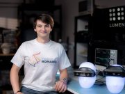 Ochelarii pentru nevăzători dezvoltați de .lumen în România primesc certificarea CE și pot fi vânduți în toată Europa