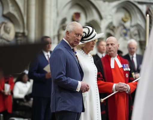 Regele Charles, tot mai slăbit din cauza cancerului: Refuză chimioterapia, iar Palatul pregătește tranziția la Prințul William