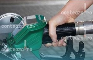 Prețurile carburanților continuă să scadă în România
