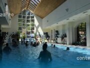 Piscina toxică de la Eforie Nord: 13 persoane au ajuns rău după o „baie acidă” periculoasă