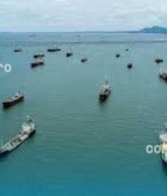 Strâmtoarea Ormuz este complet deschisă, dar blocada americană asupra Iranului rămâne în vigoare