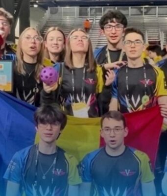 România domină Campionatul Mondial de Robotică și podiumul integral